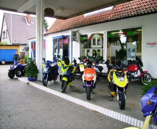 Schnell Motorradzubehör - Ihr Motorradspezialist in Walsrode - Home